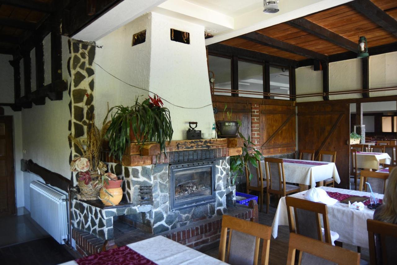 Mm Narcis Bed and Breakfast Vlasina Rid Exteriör bild