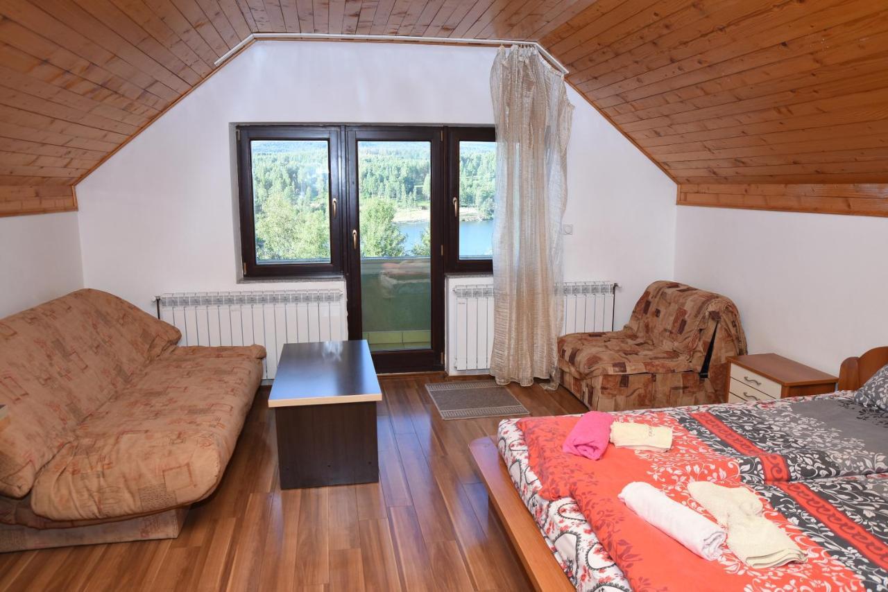 Mm Narcis Bed and Breakfast Vlasina Rid Exteriör bild