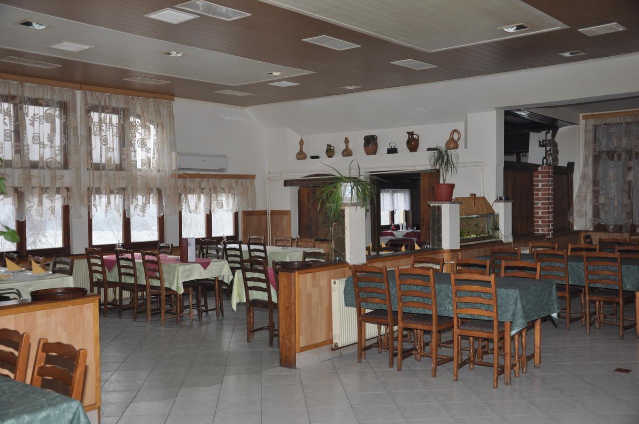 Mm Narcis Bed and Breakfast Vlasina Rid Exteriör bild