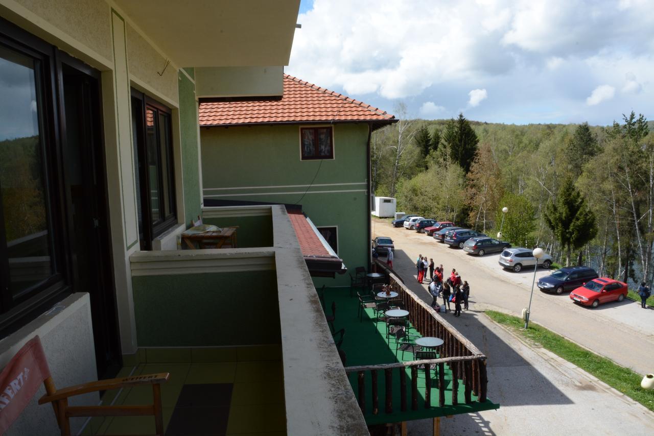 Mm Narcis Bed and Breakfast Vlasina Rid Exteriör bild