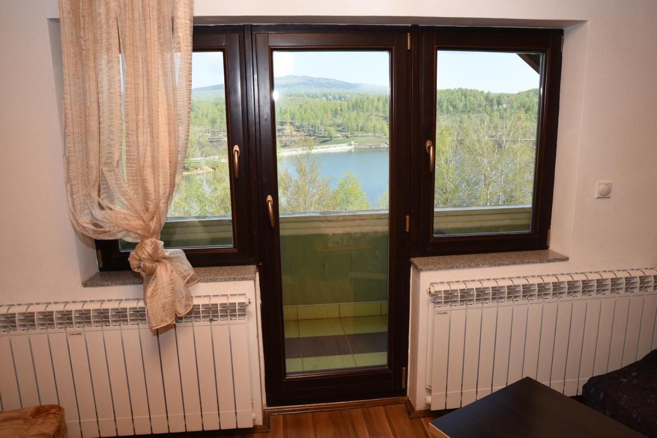 Mm Narcis Bed and Breakfast Vlasina Rid Exteriör bild